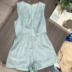 Alexis light blue romper Sz M